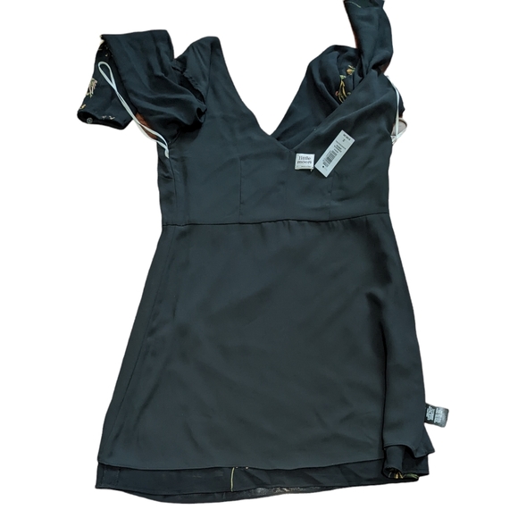 BNWT Aritzia Little Moon Cordata Dress - size 2 - Picture 7 of 14